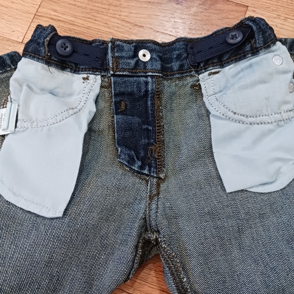 2T Boys jeans, blue denim, adjustable waist, New condition - Picture 3 of 5